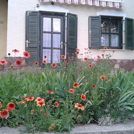 Hillside Apartments Ревфюлеп Номер фото