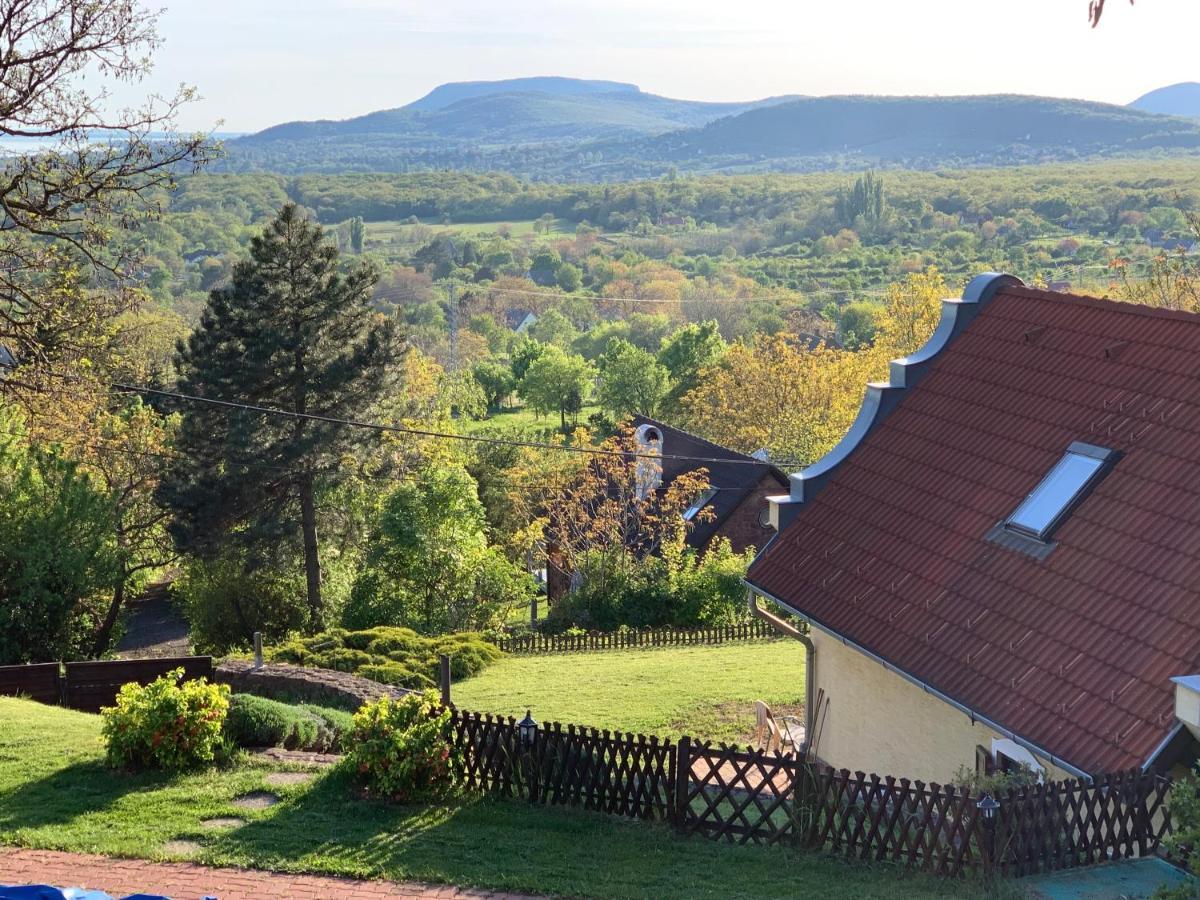 Hillside Apartments Ревфюлеп Екстер'єр фото