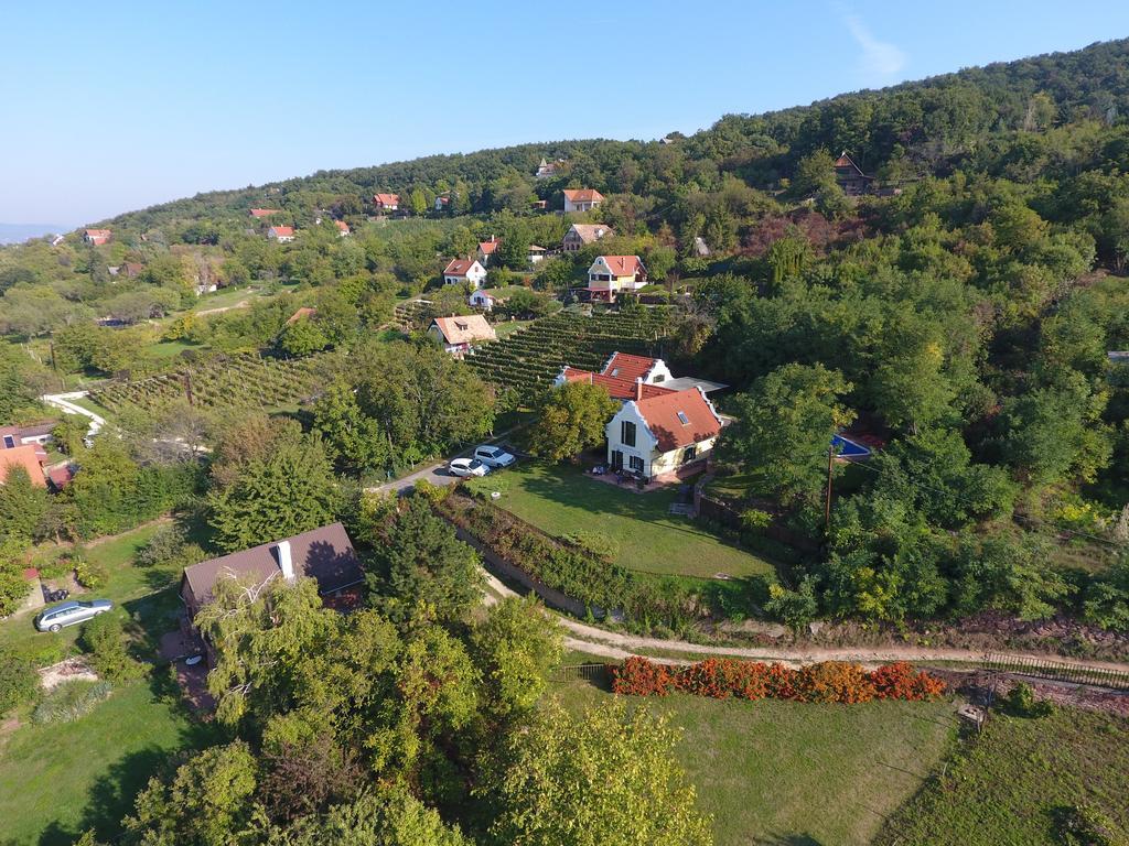 Hillside Apartments Ревфюлеп Екстер'єр фото